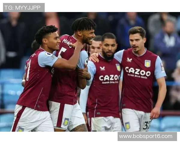 英超精彩对决曼城热刺互交白卷维拉小蜜蜂争夺激烈曼联绝杀富勒姆逆转胜利